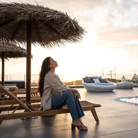 Sunset Villa *